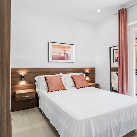 Pangea Luxury Rooms カステッランマーレ・ディ・スタービア エクステリア 写真