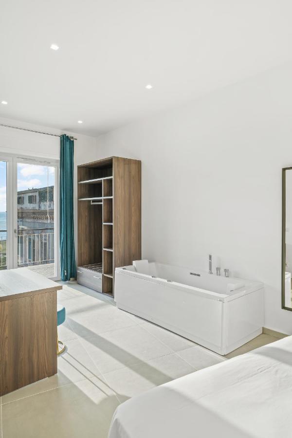 Pangea Luxury Rooms カステッランマーレ・ディ・スタービア エクステリア 写真